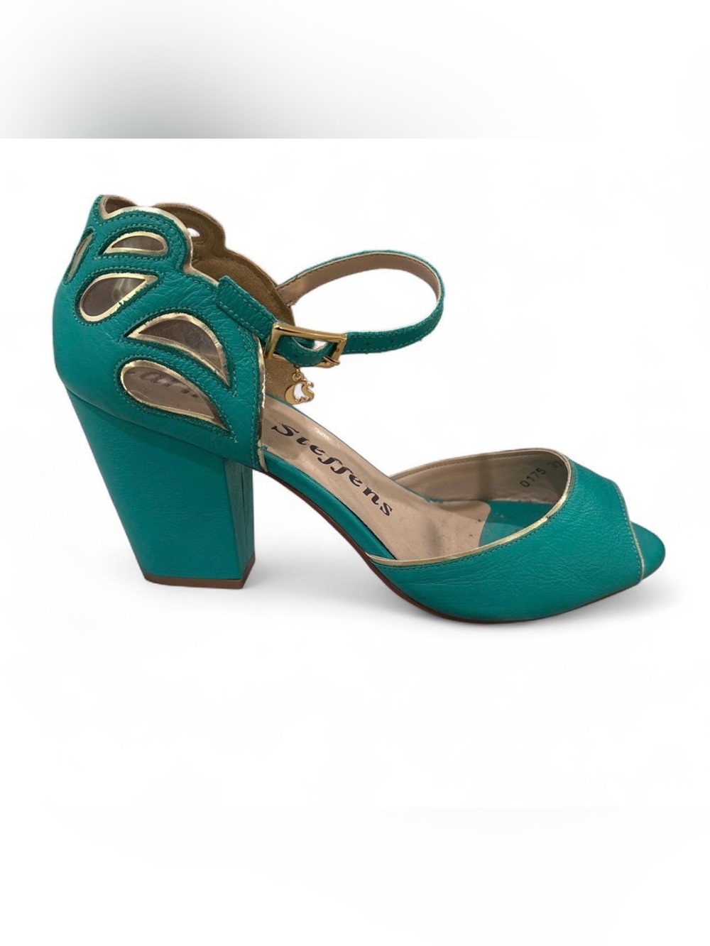 Carmen Steffens Teal Open-Toe Ankle-Strap Block Heel Sandal. Size 39EU